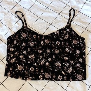 🦋2/$25🦋 Forever 21 floral cropped spaghetti strap top